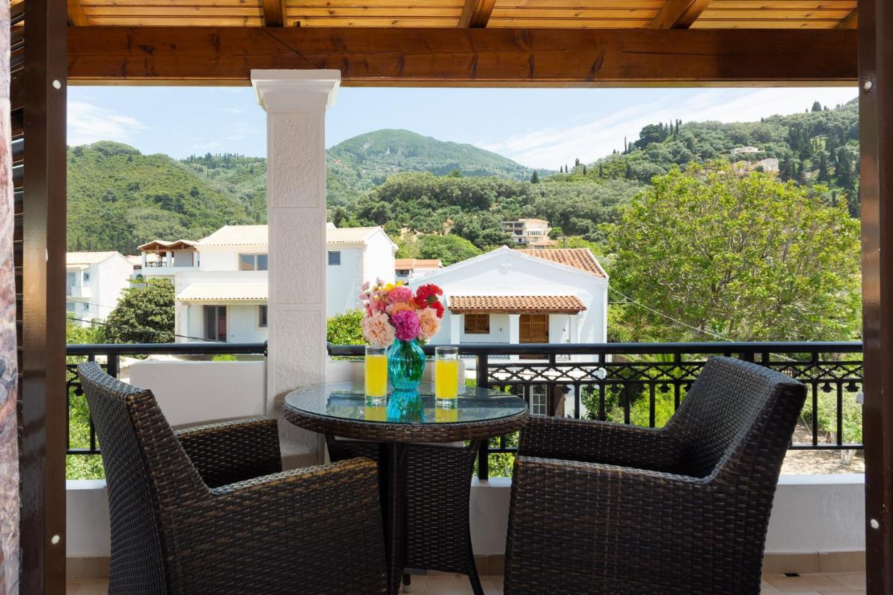 Dandidis Seaside Pension Агиос-Гордиос Экстерьер фото
